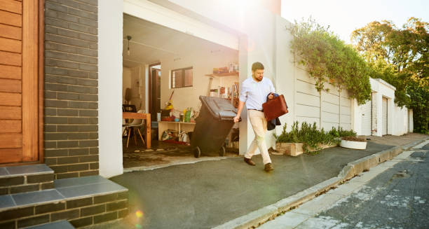 Best Yard Waste Removal  in Amityville, NY
