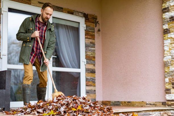 Best Construction Debris Removal  in Amityville, NY